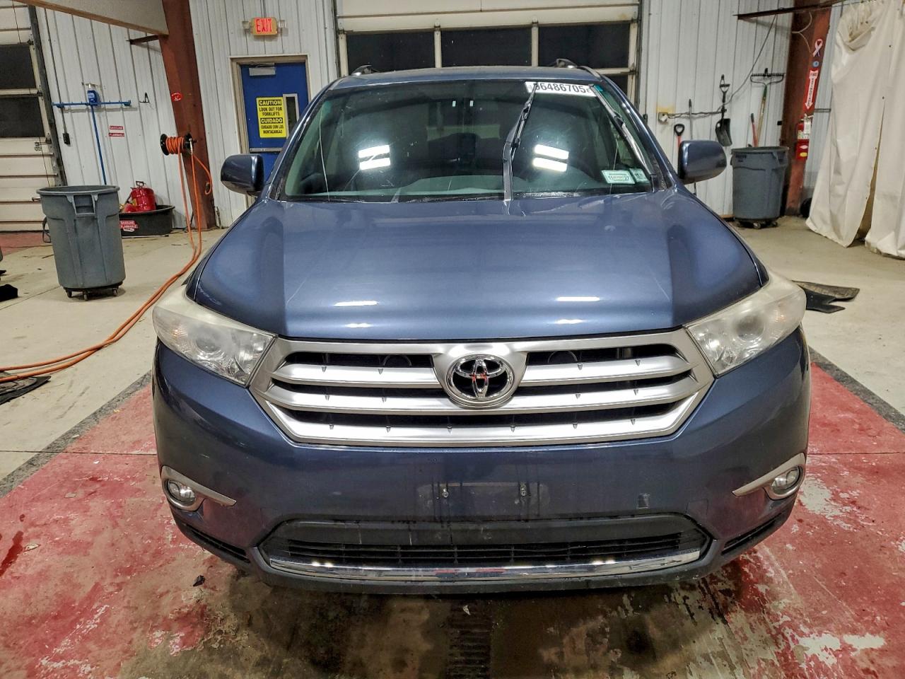 2012 TOYOTA HIGHLANDER BASE photo 5