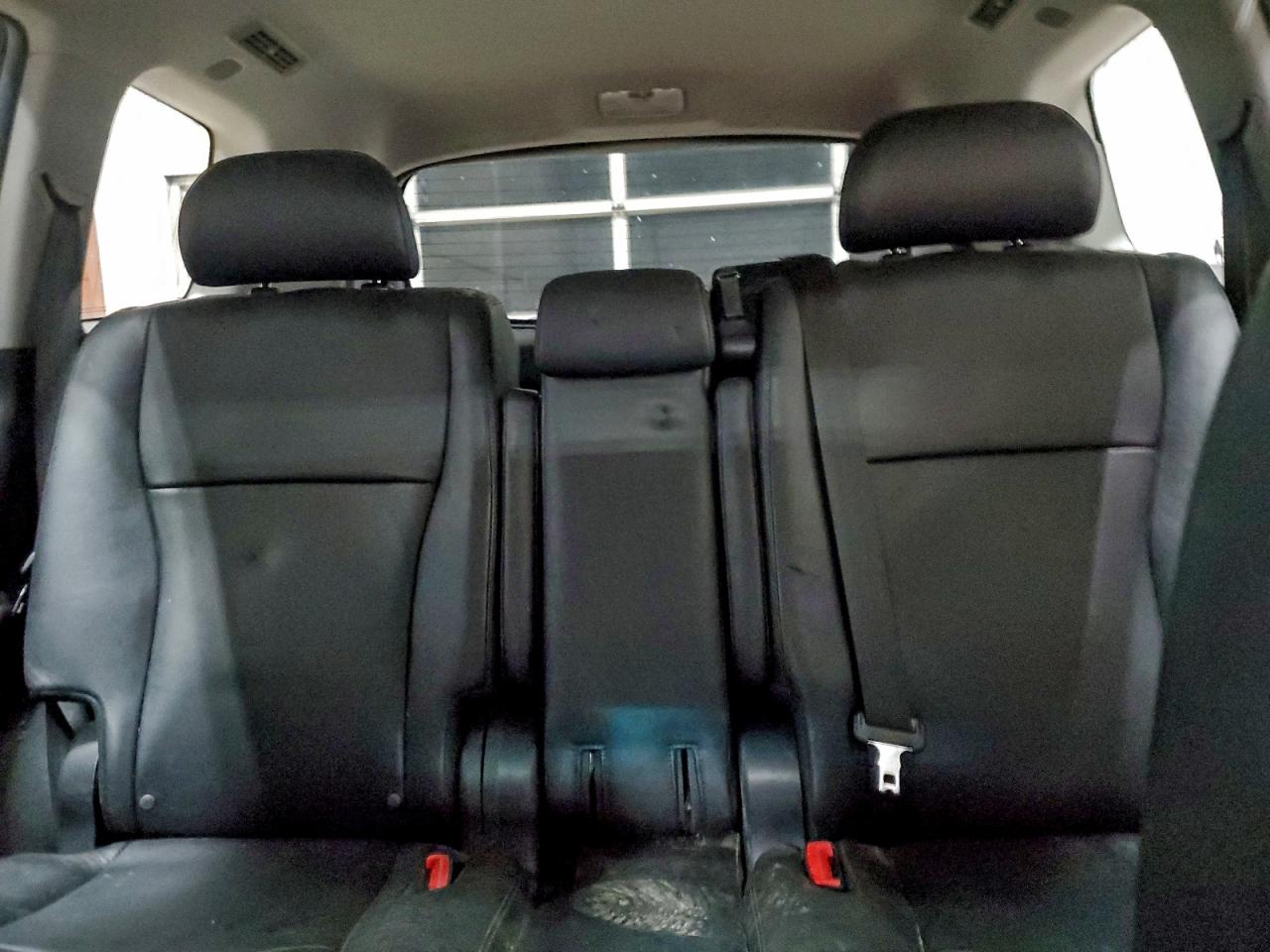 2012 TOYOTA HIGHLANDER BASE photo 10