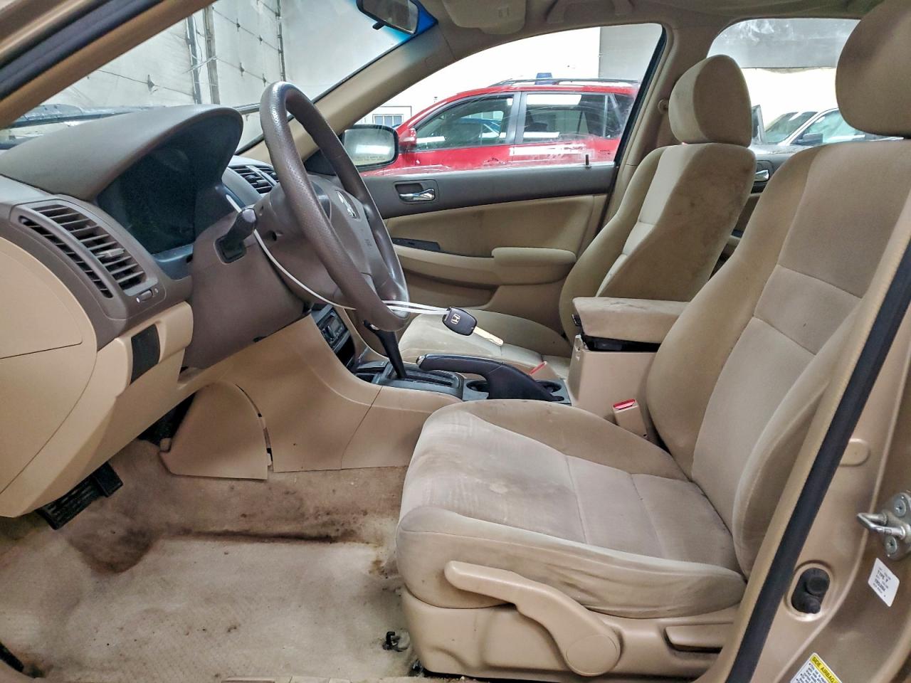 2005 HONDA ACCORD LX photo 7