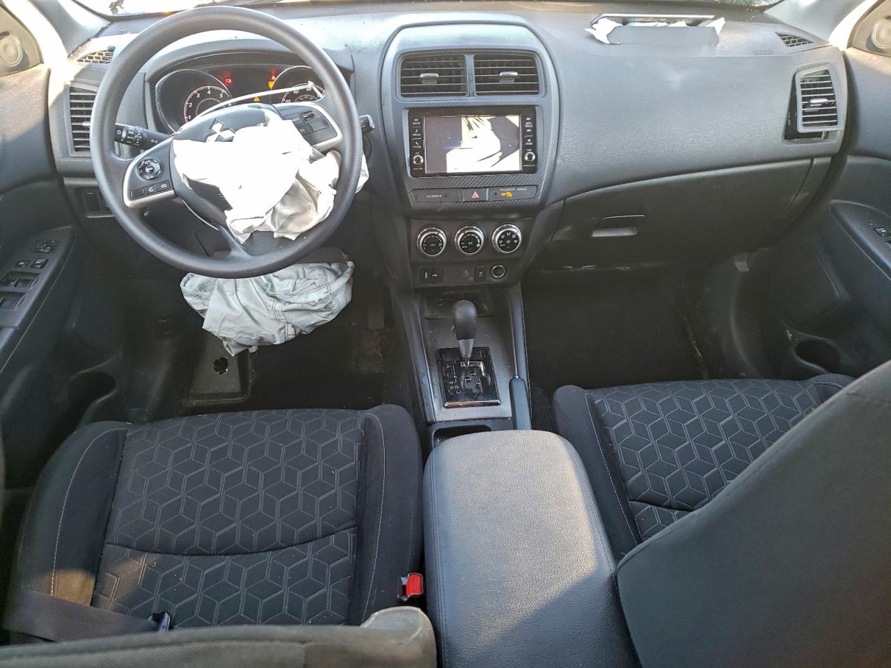 2022 MITSUBISHI OUTLANDER SPORT ES photo 8