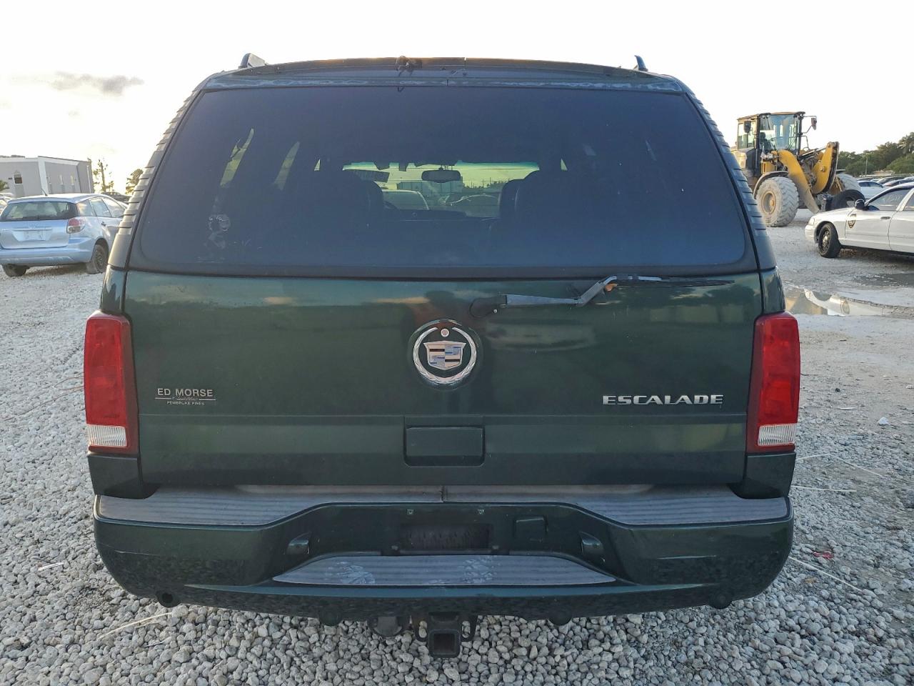 2002 CADILLAC ESCALADE LUXURY photo 6