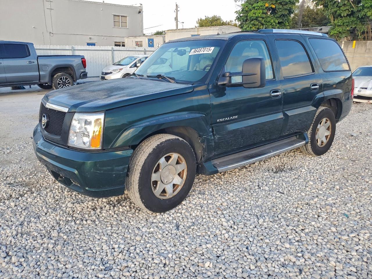 2002 CADILLAC ESCALADE