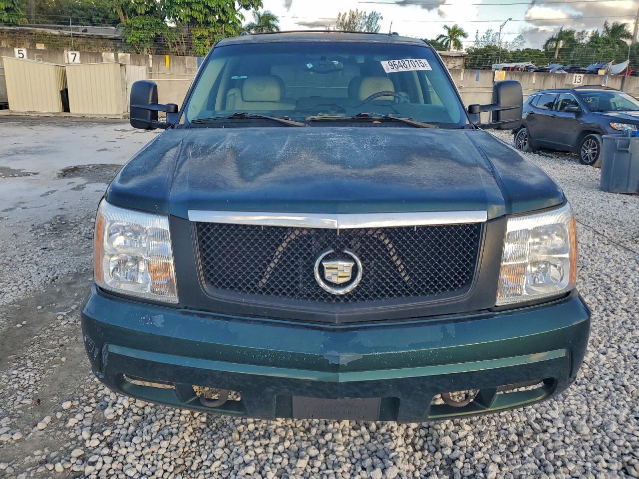 2002 CADILLAC ESCALADE LUXURY photo 5