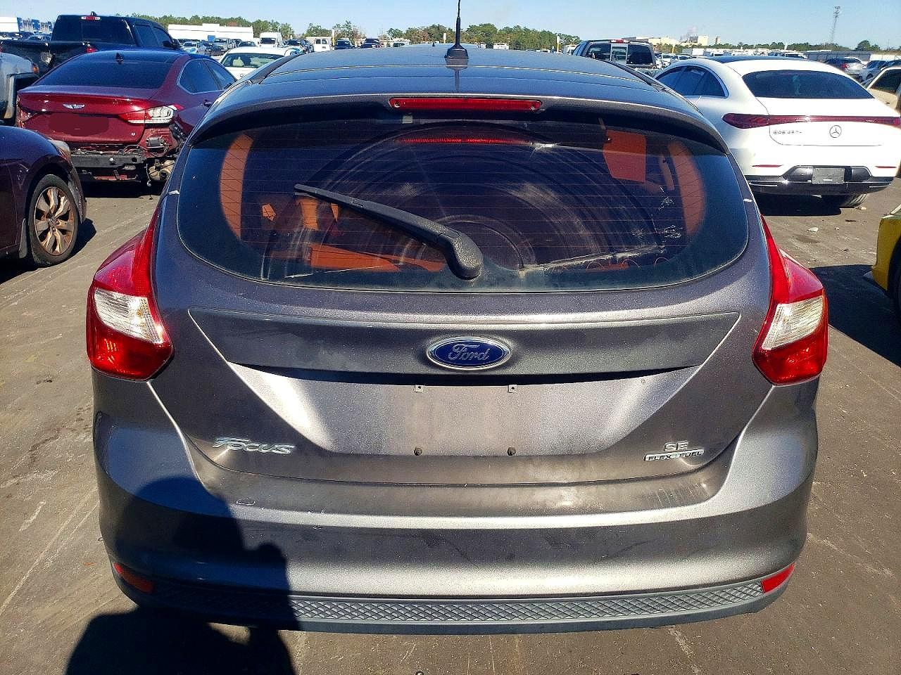 2014 FORD FOCUS SE photo 16
