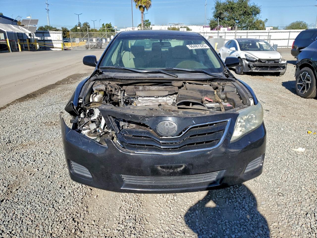 2010 TOYOTA CAMRY BASE photo 5