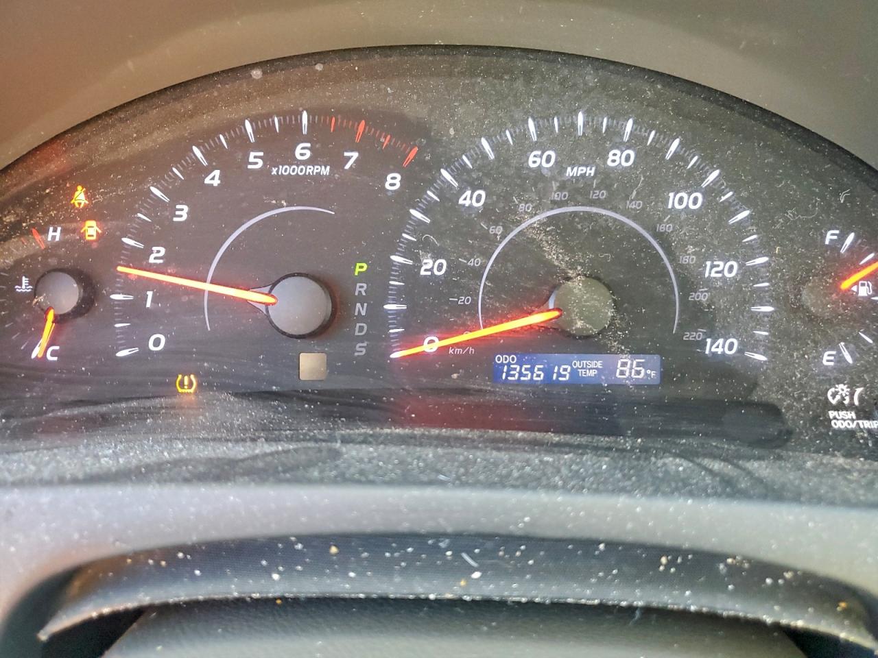 2010 TOYOTA CAMRY BASE photo 9