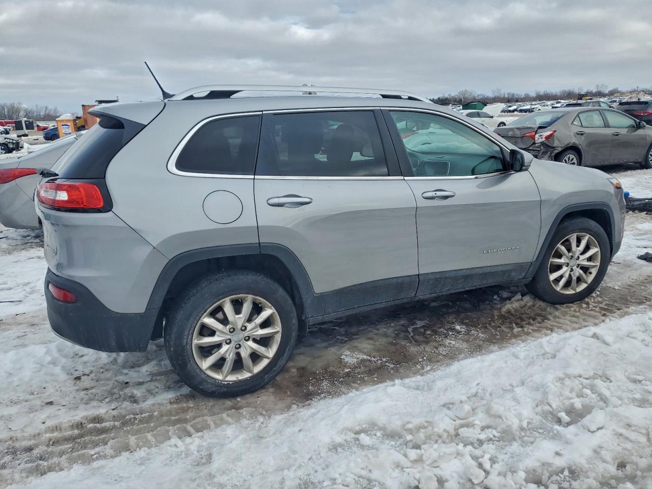 2015 JEEP CHEROKEE LIMITED photo 3