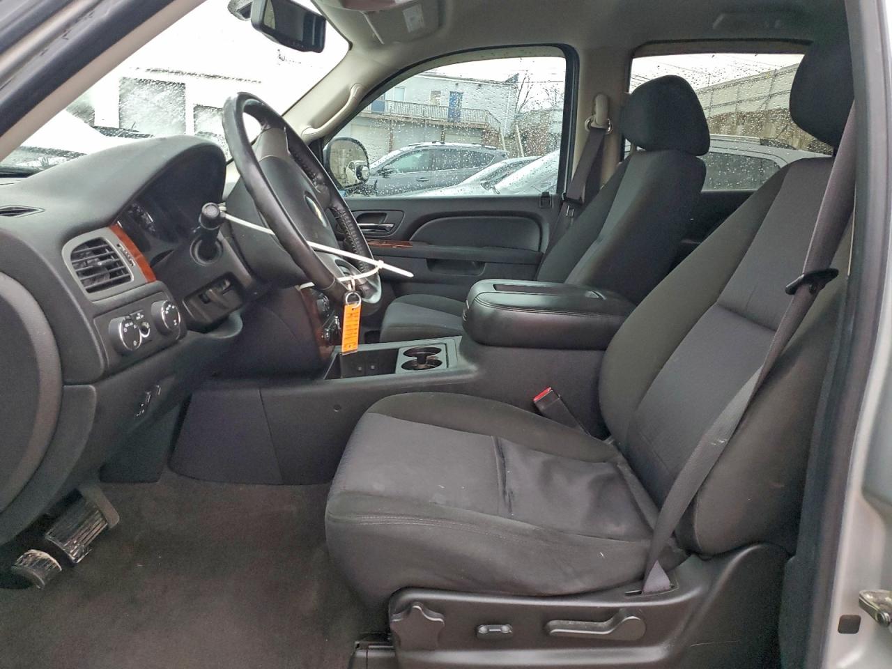 2011 CHEVROLET TAHOE K1500 LS photo 7