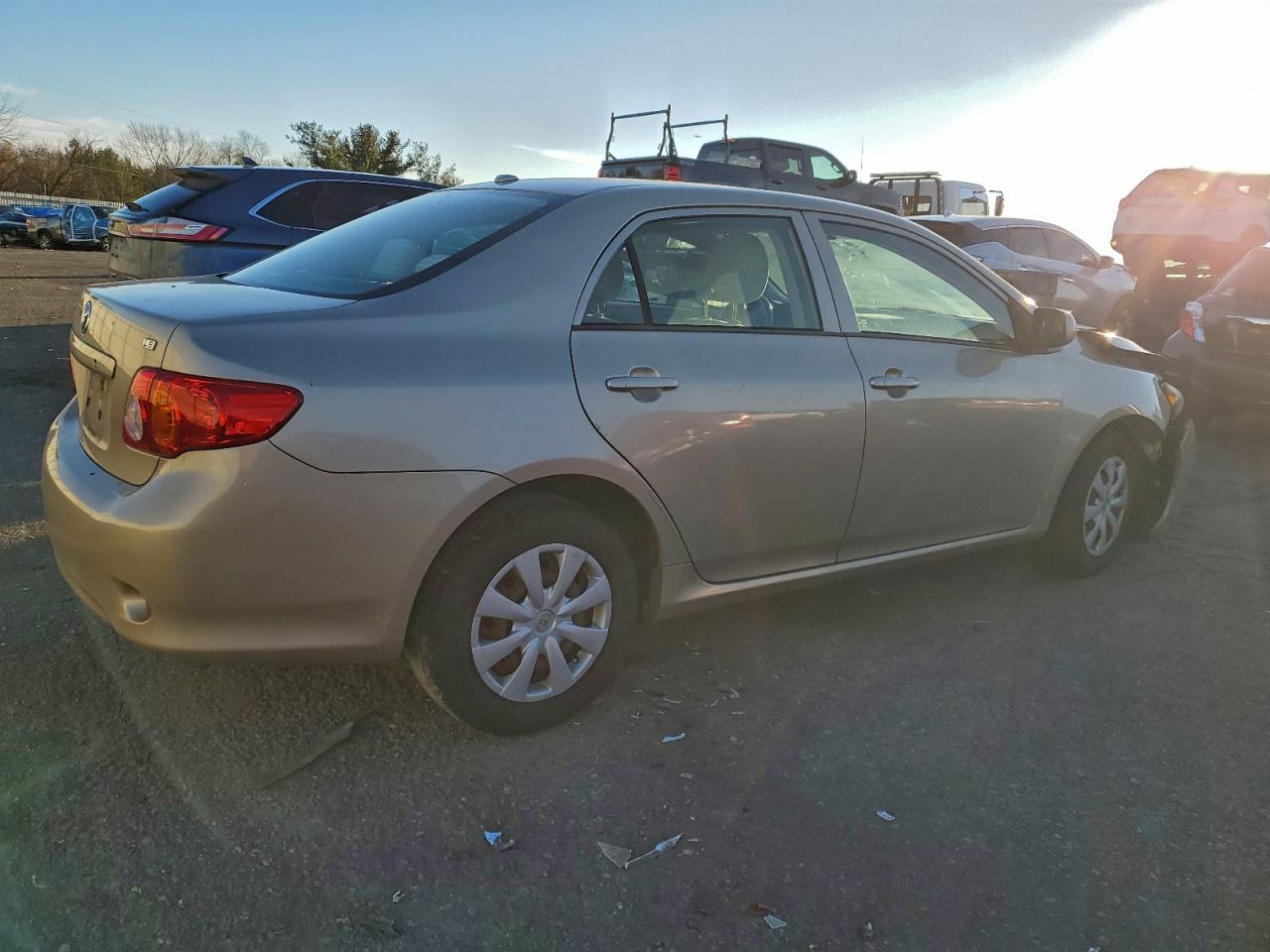 2009 TOYOTA COROLLA BASE photo 3