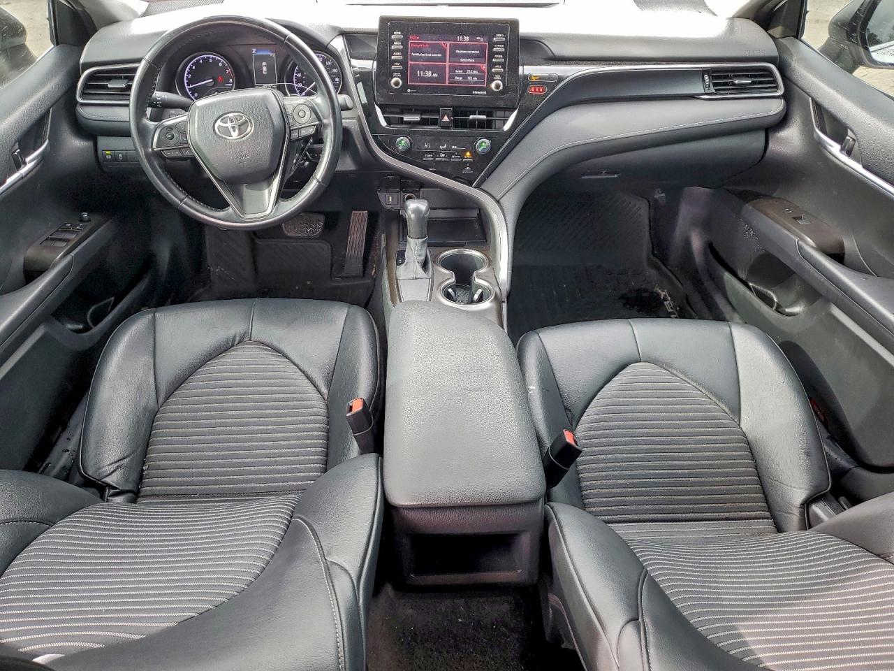 2021 TOYOTA CAMRY SE photo 8