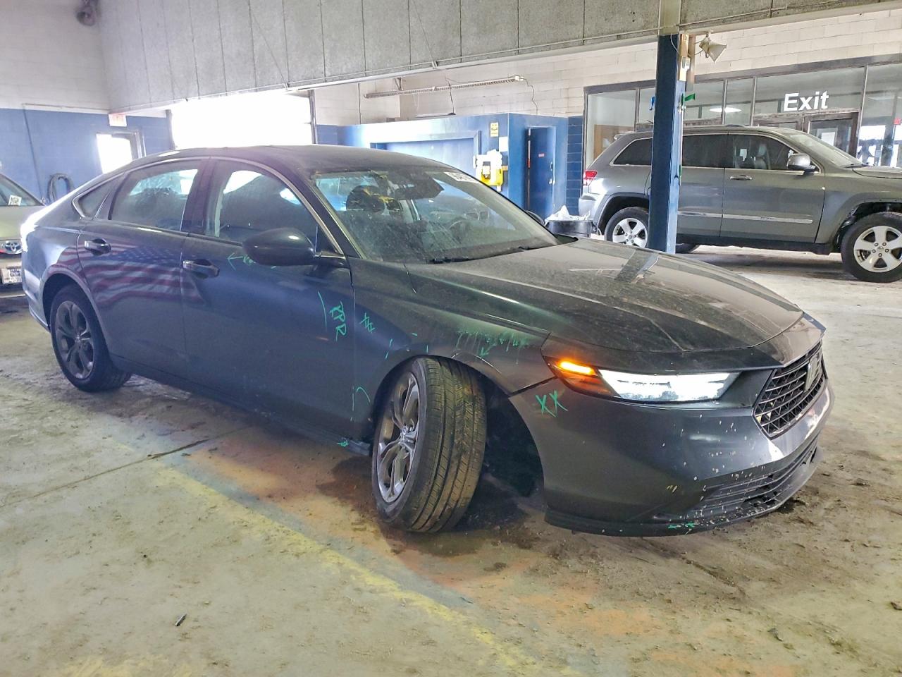 2024 HONDA ACCORD EX photo 4