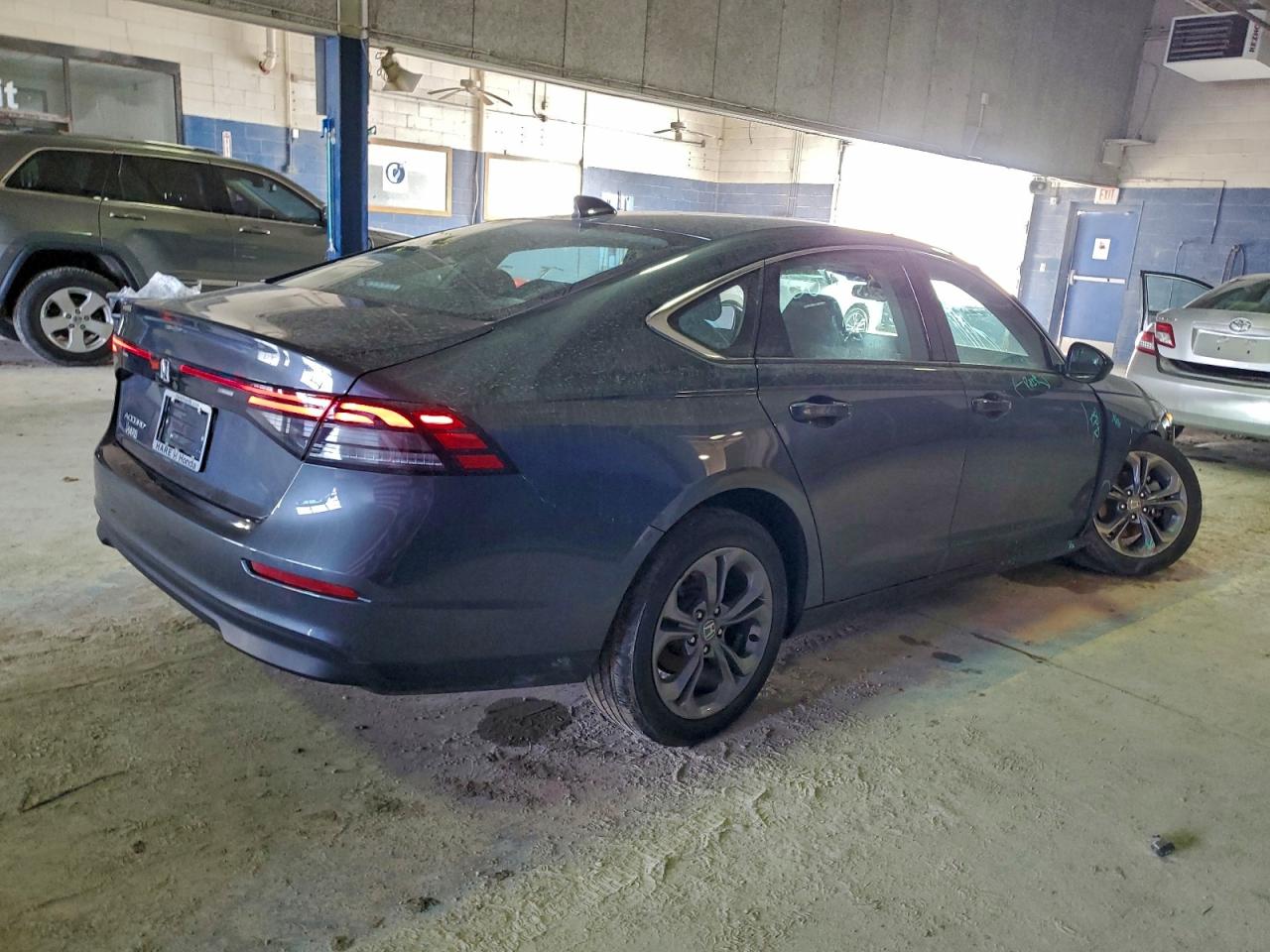2024 HONDA ACCORD EX photo 3
