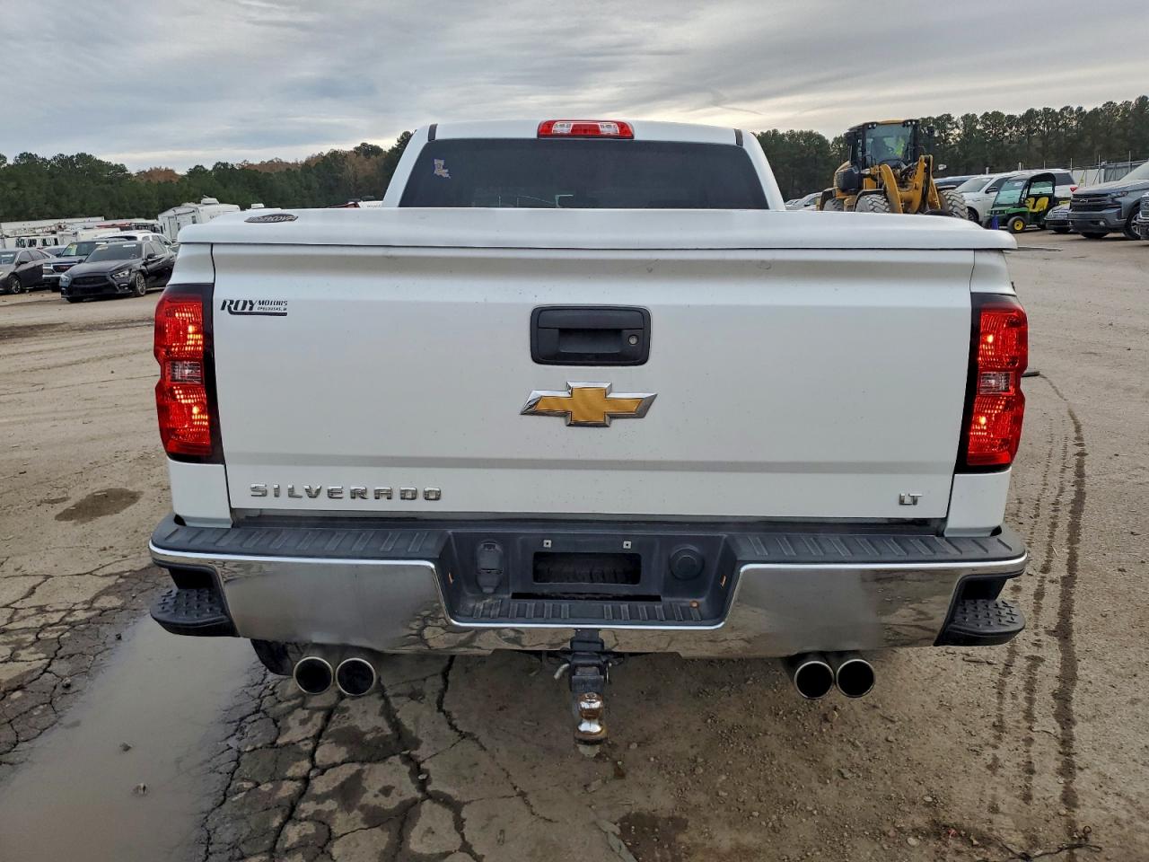2017 CHEVROLET SILVERADO C1500 LT photo 6