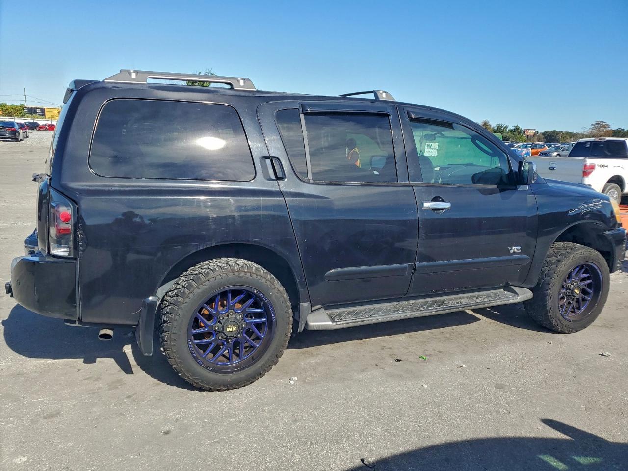 2005 NISSAN ARMADA SE photo 3