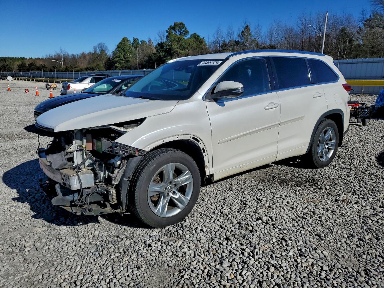 2018 TOYOTA HIGHLANDER