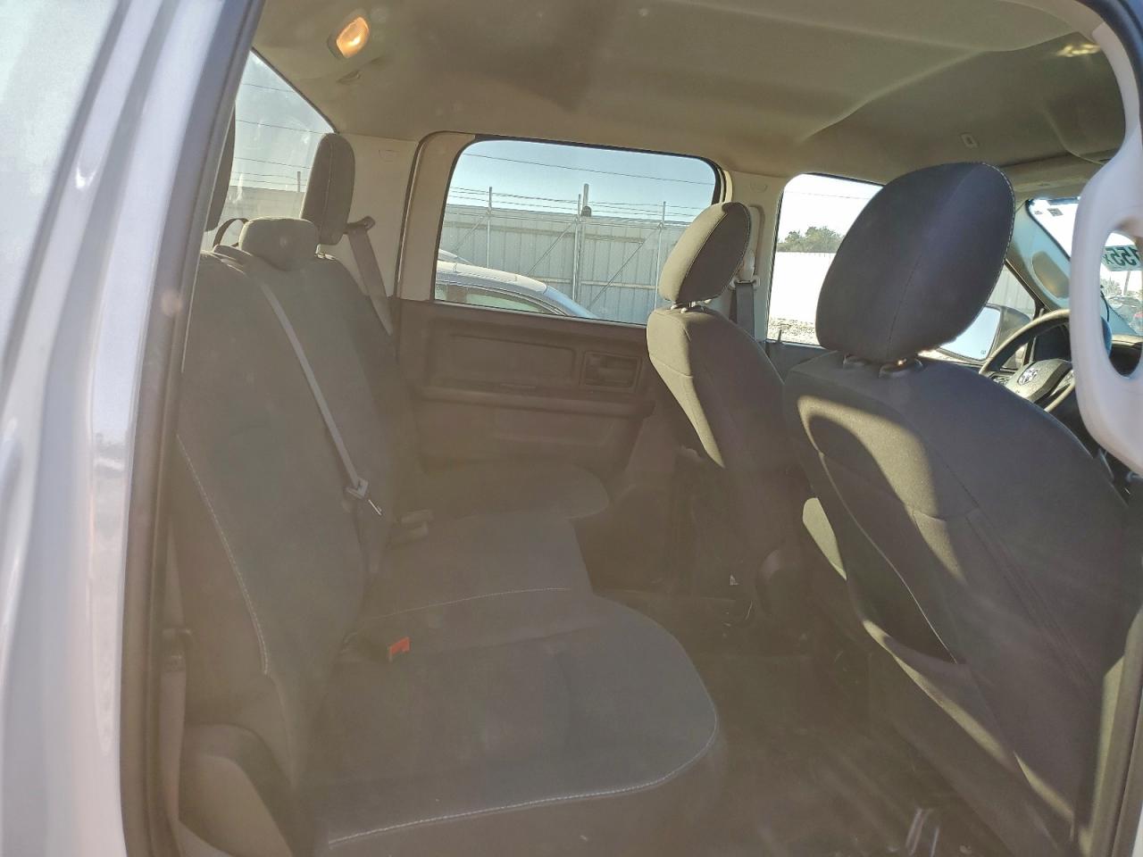2023 RAM 1500 CLASSIC TRADESMAN photo 10