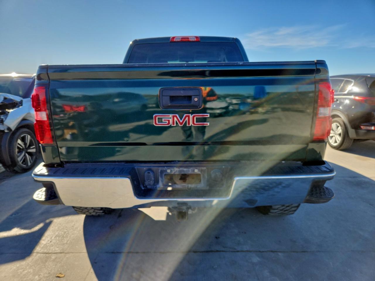 2014 GMC SIERRA C1500 SLT photo 6