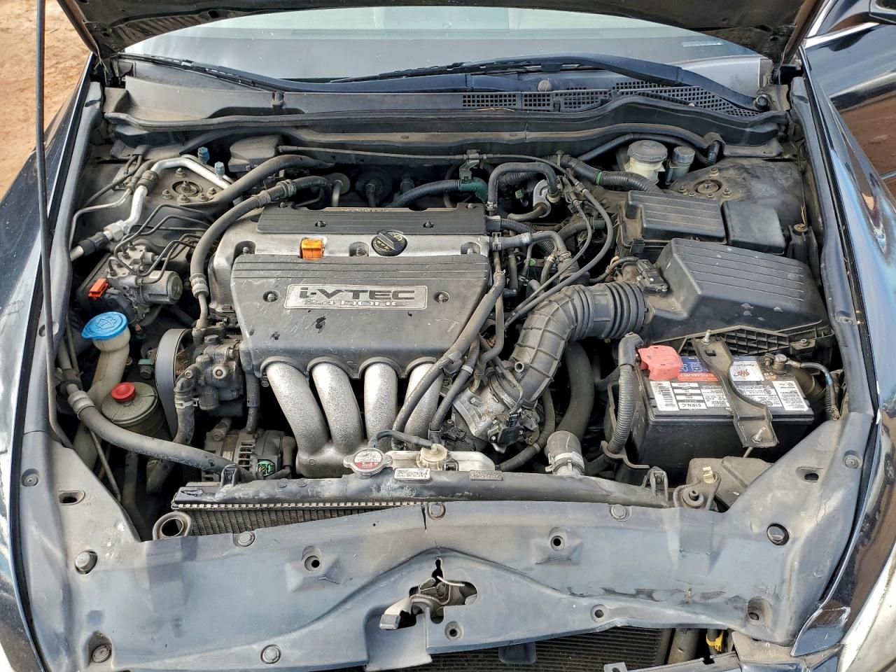 2005 HONDA ACCORD LX photo 11