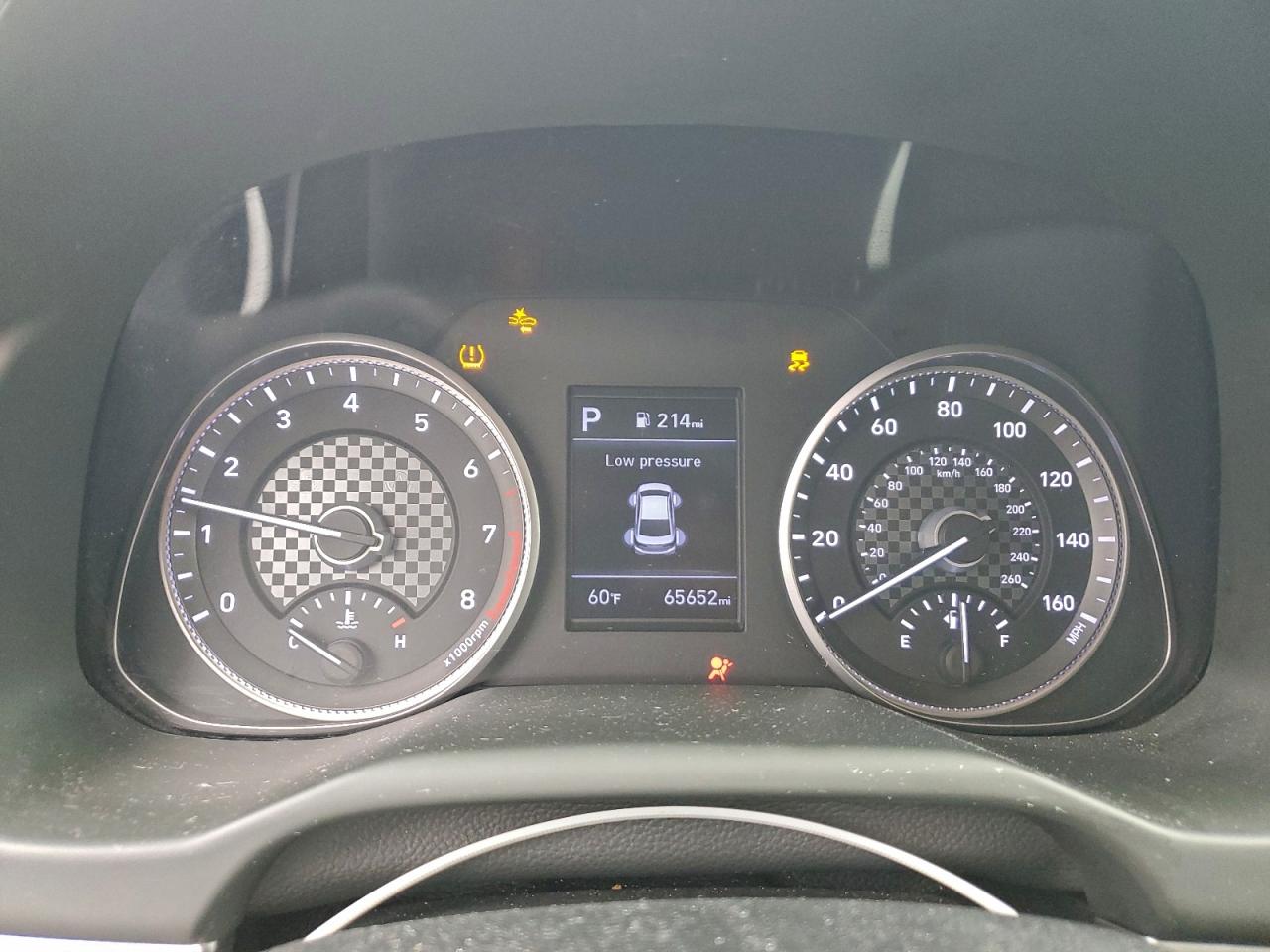 2020 HYUNDAI ELANTRA SE photo 9