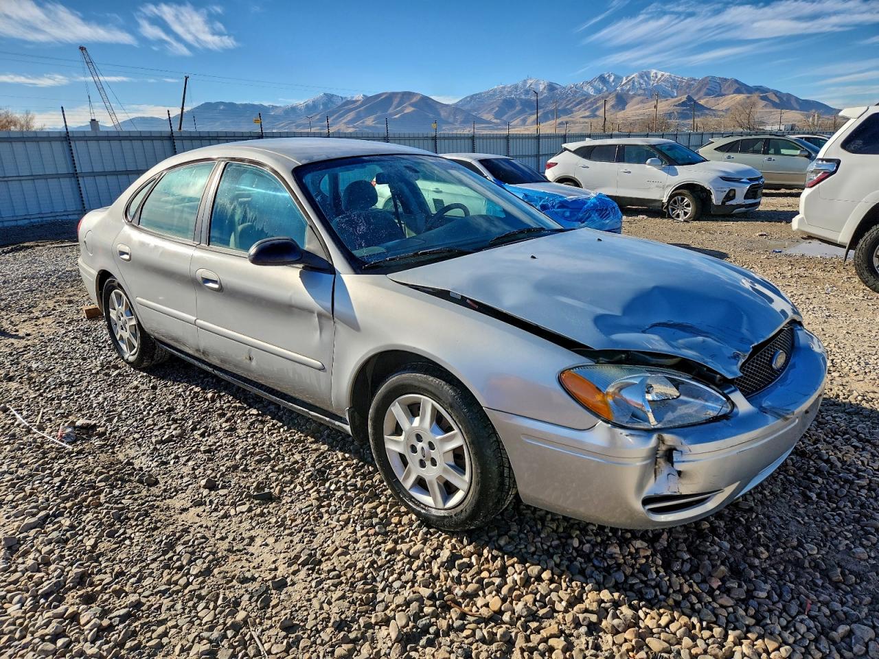 2007 FORD TAURUS SE photo 4