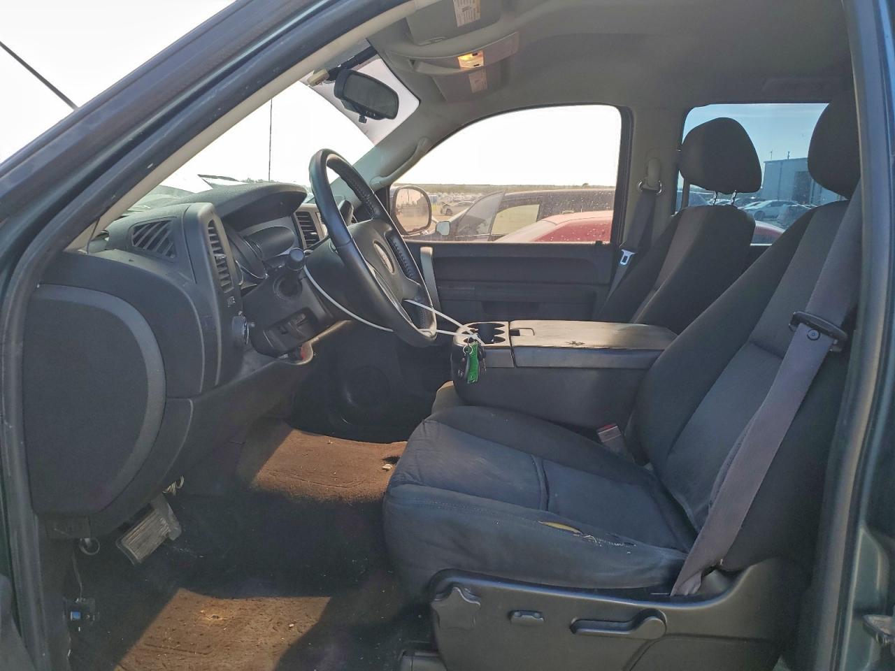 2010 GMC SIERRA C1500 SLE photo 7