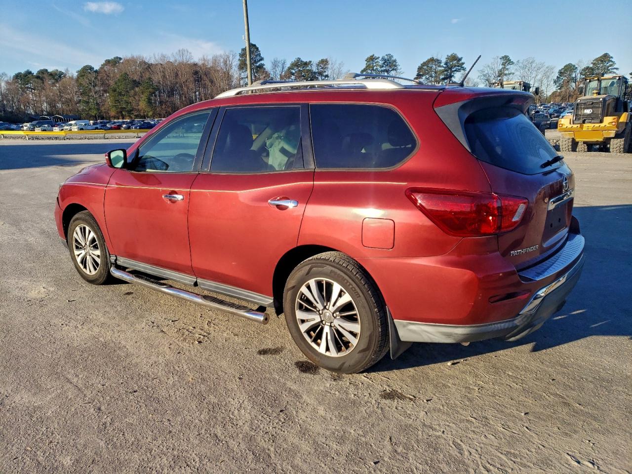 2017 NISSAN PATHFINDER S photo 2