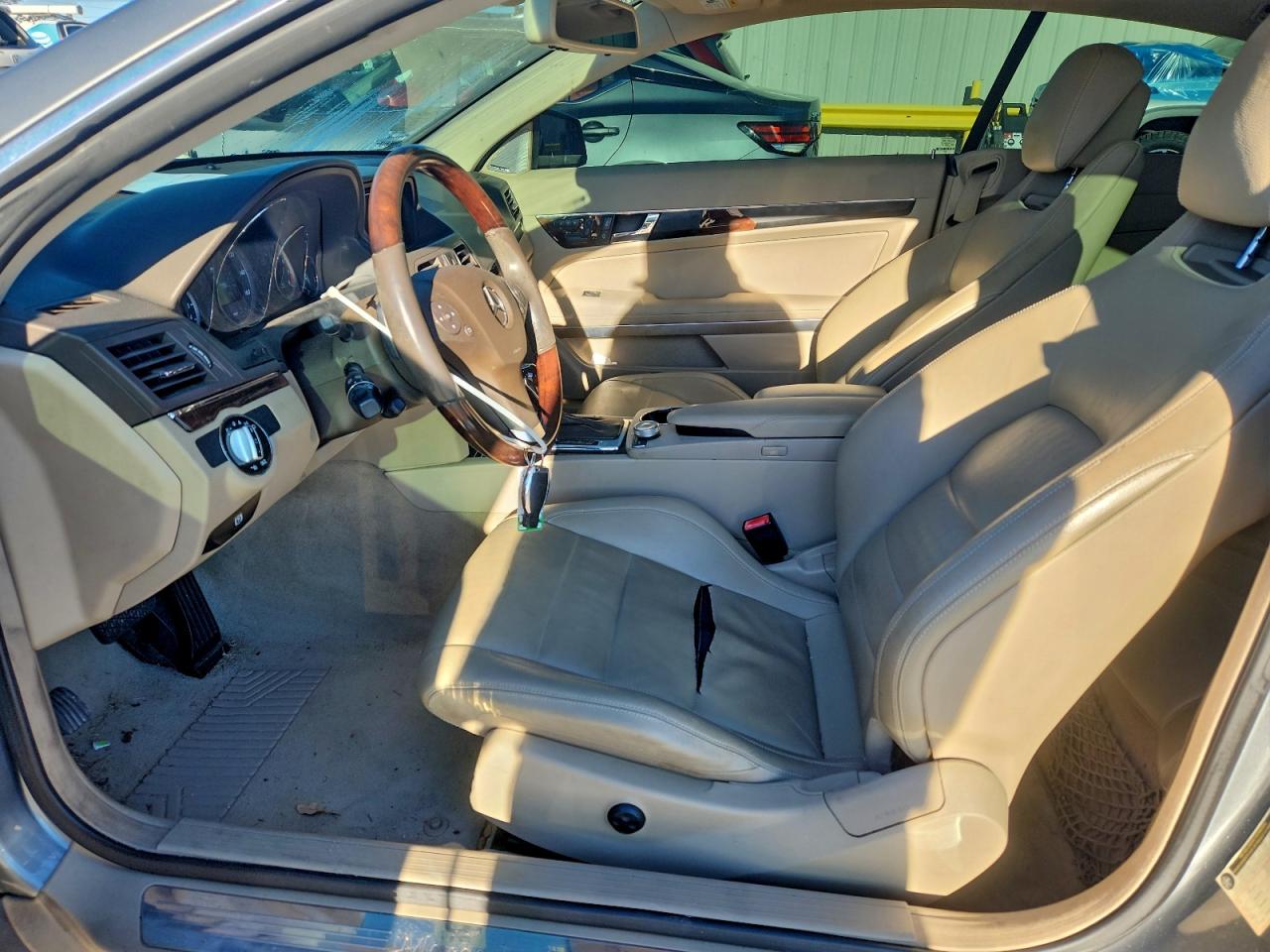 2010 MERCEDES-BENZ E 350 photo 7