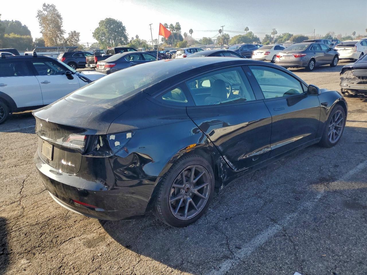 2023 TESLA MODEL 3 photo 3