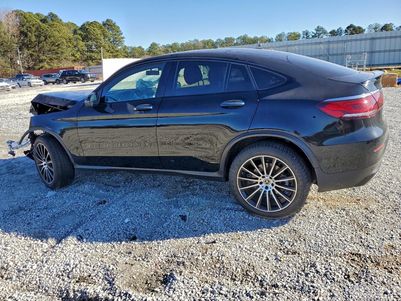 2021 MERCEDES-BENZ GLC COUPE 300 4MATIC photo 3