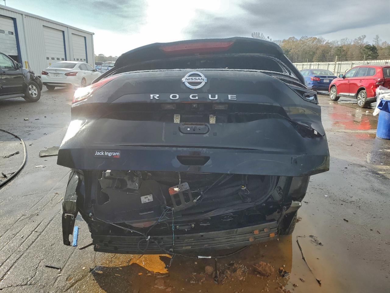 2021 NISSAN ROGUE S photo 6