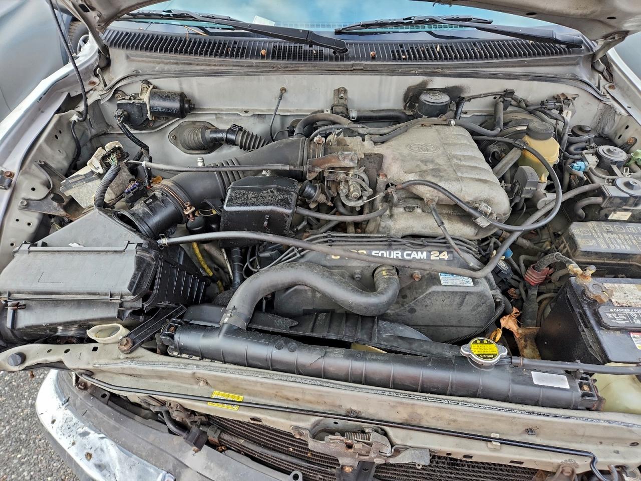 2000 TOYOTA TACOMA XTRACAB photo 11