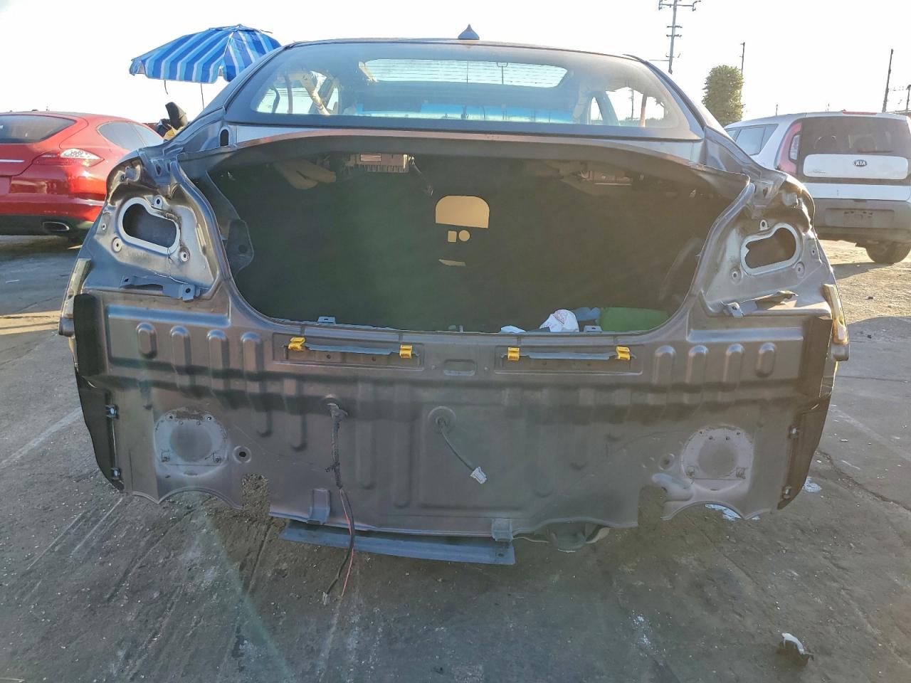 2010 INFINITI G37 BASE photo 6