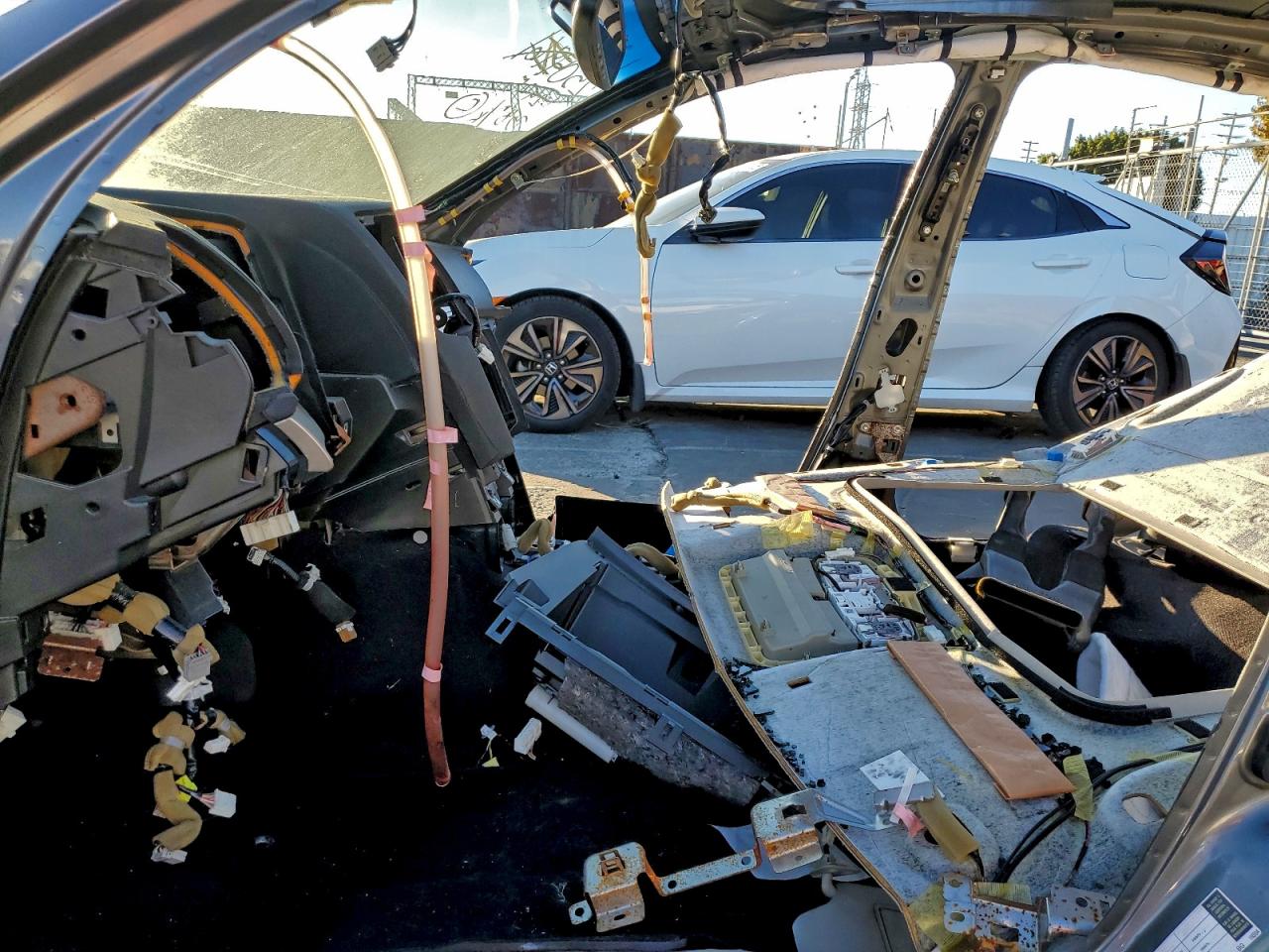 2010 INFINITI G37 BASE photo 7