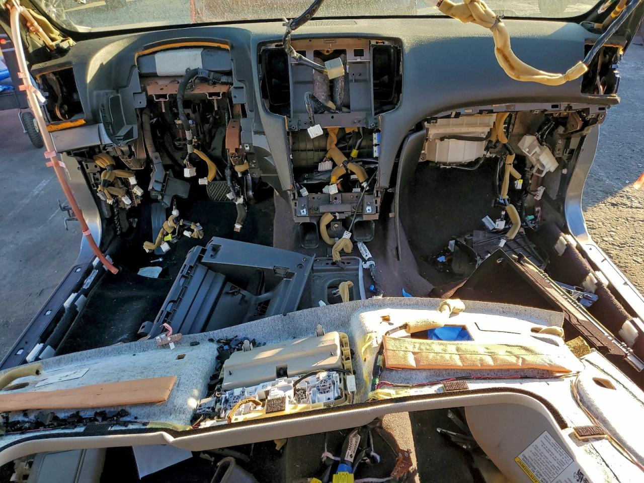 2010 INFINITI G37 BASE photo 8