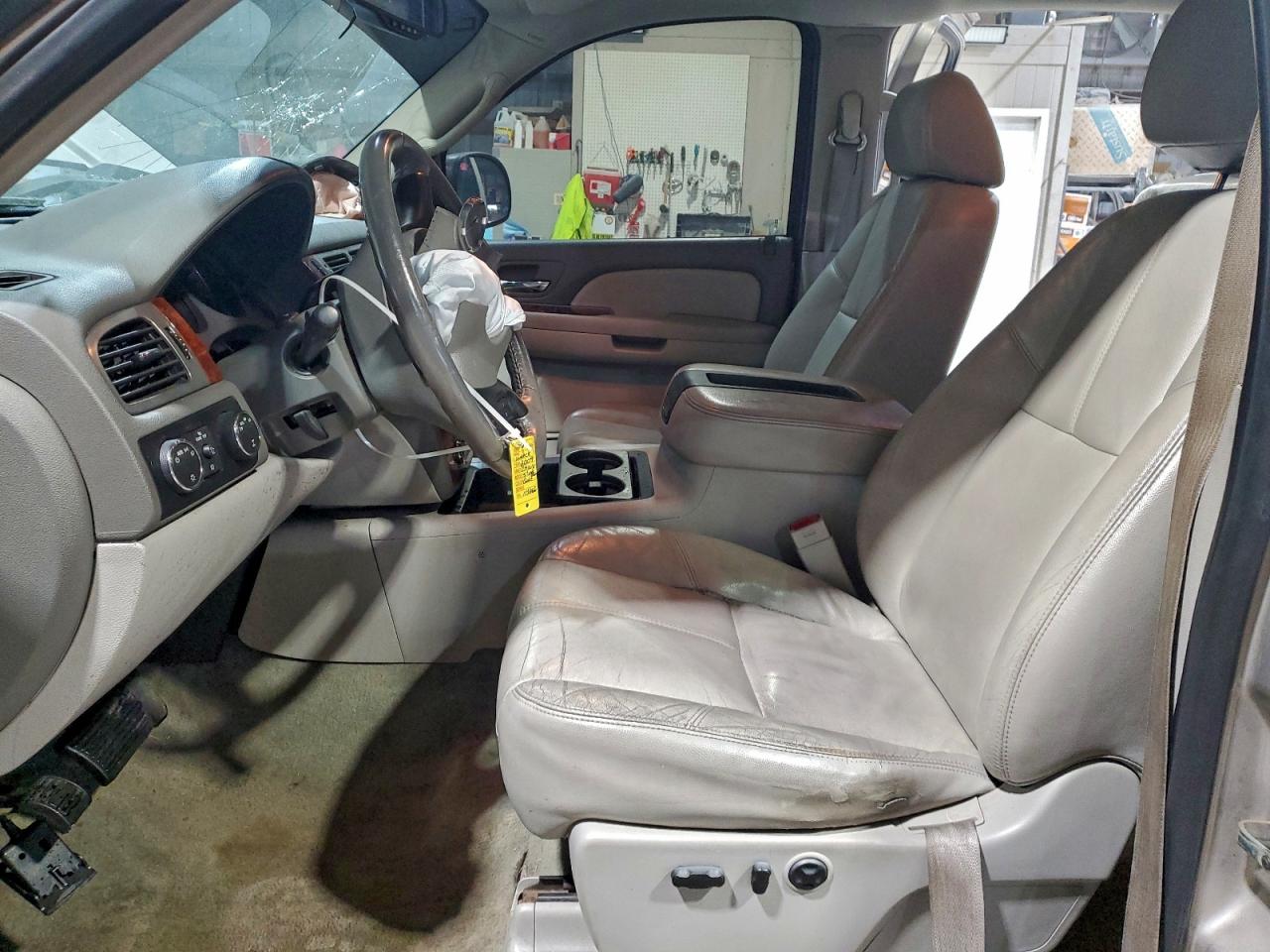 2009 CHEVROLET SILVERADO K1500 LTZ photo 7