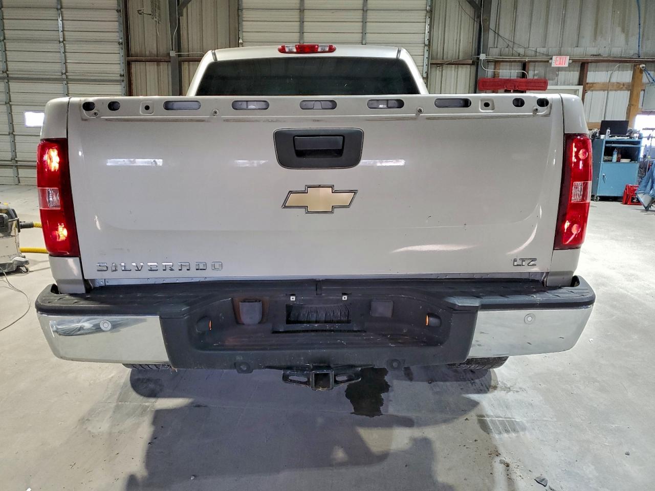 2009 CHEVROLET SILVERADO K1500 LTZ photo 6