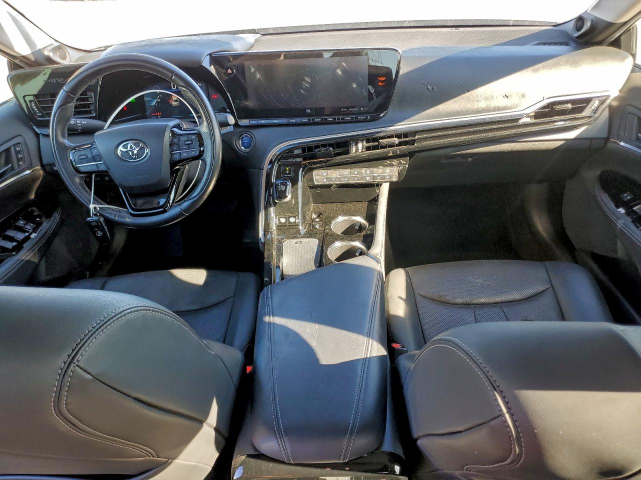 2021 TOYOTA MIRAI XLE photo 8
