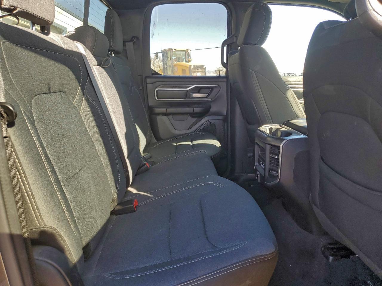 2021 RAM 1500 BIG HORN/LONE STAR photo 10