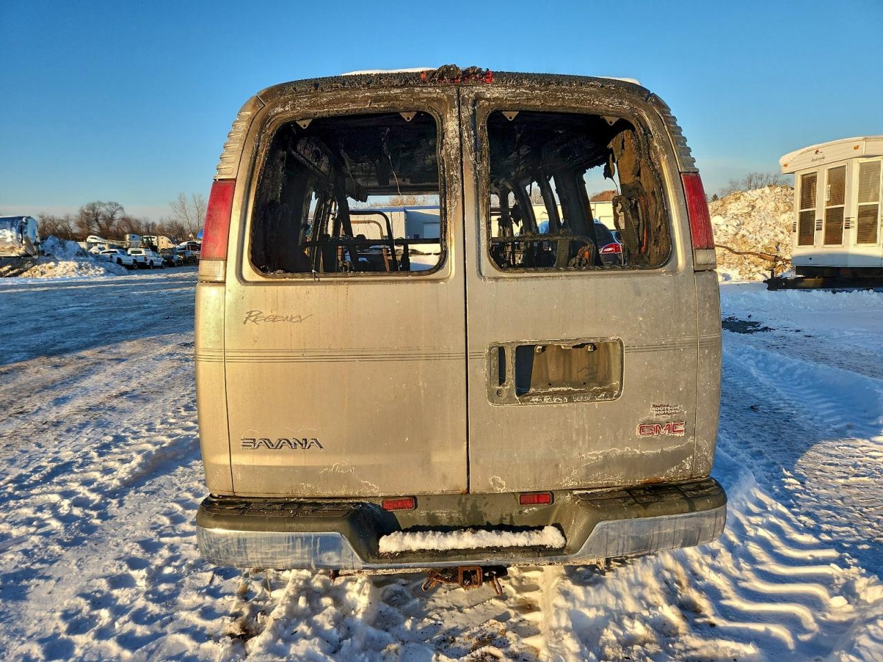 2001 GMC SAVANA RV G1500 photo 6
