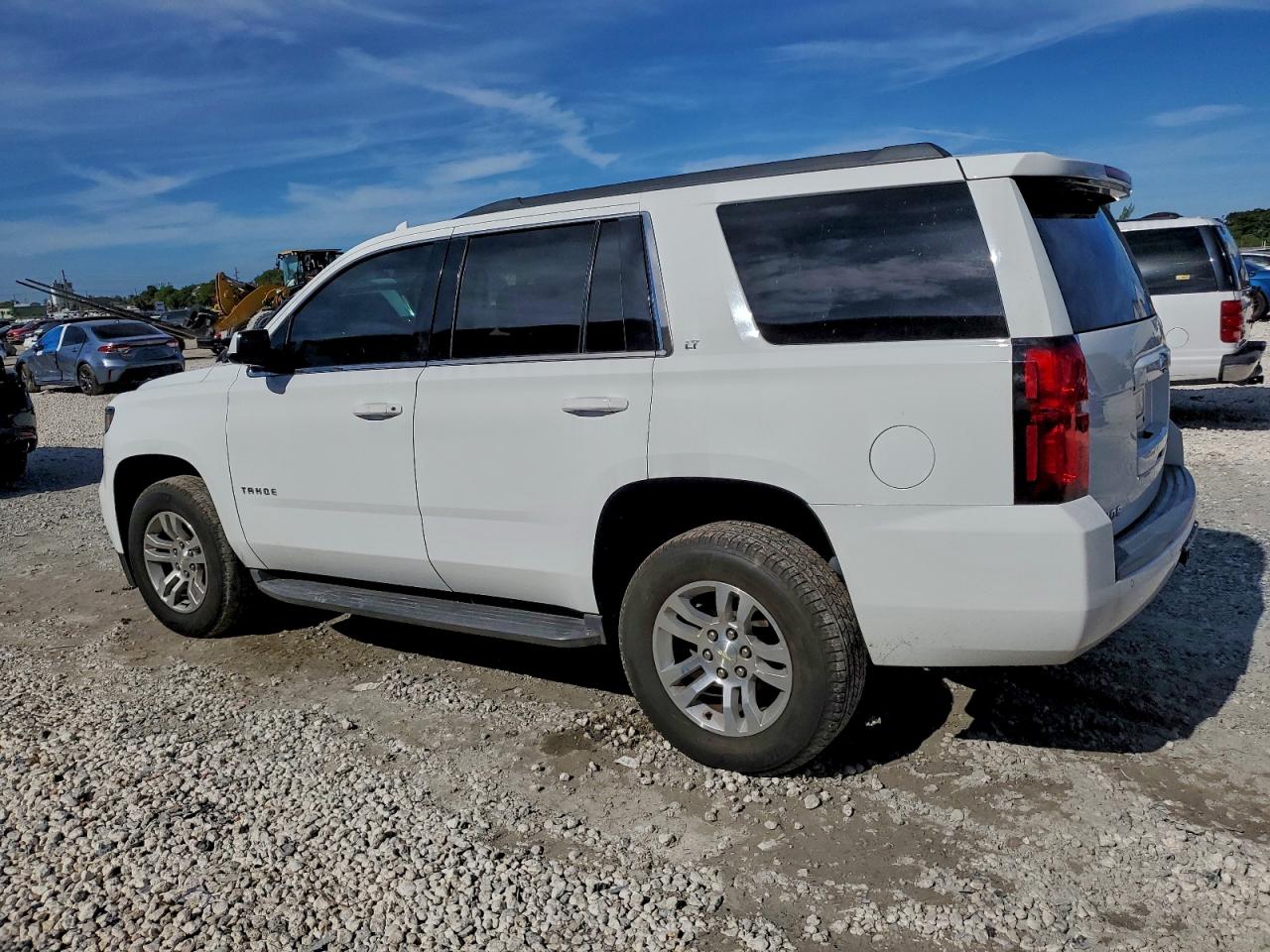 2017 CHEVROLET TAHOE C1500 LT photo 2