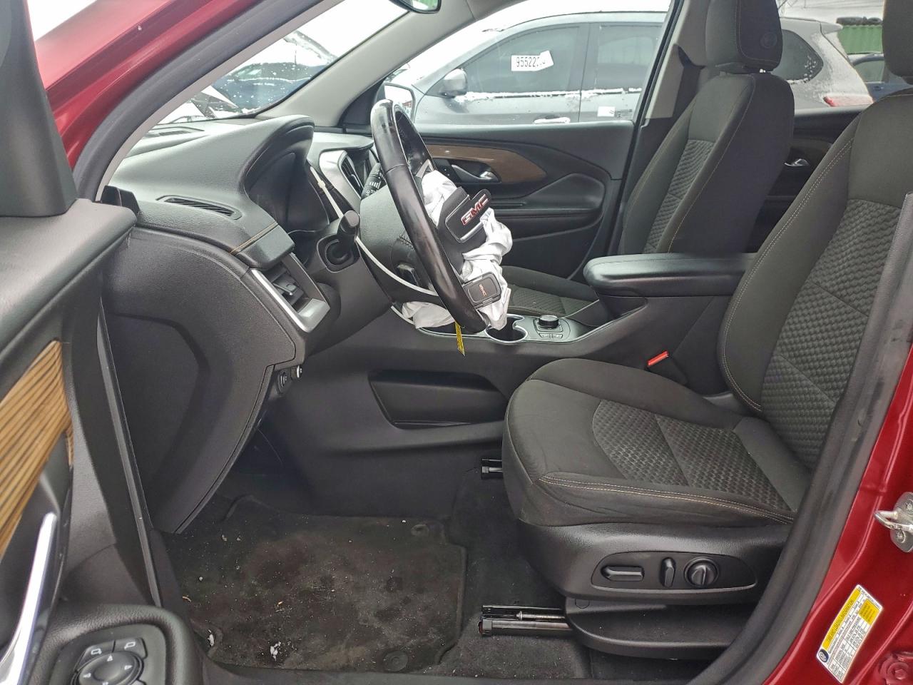 2019 GMC TERRAIN SLE photo 7
