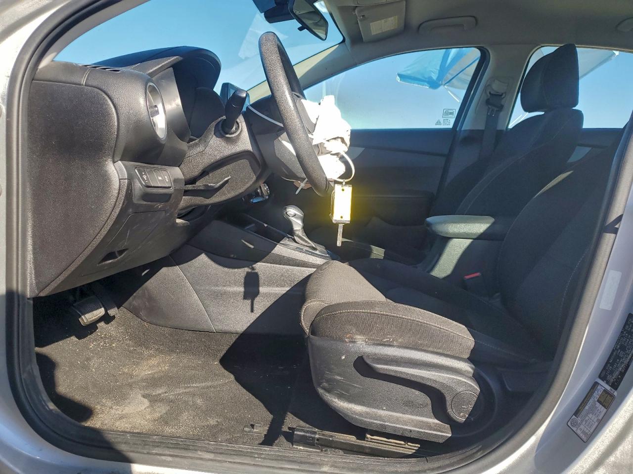 2019 KIA FORTE FE photo 7