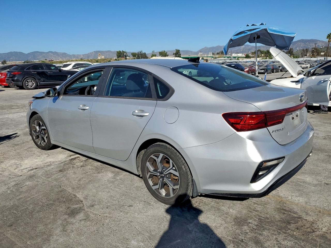 2019 KIA FORTE FE photo 2
