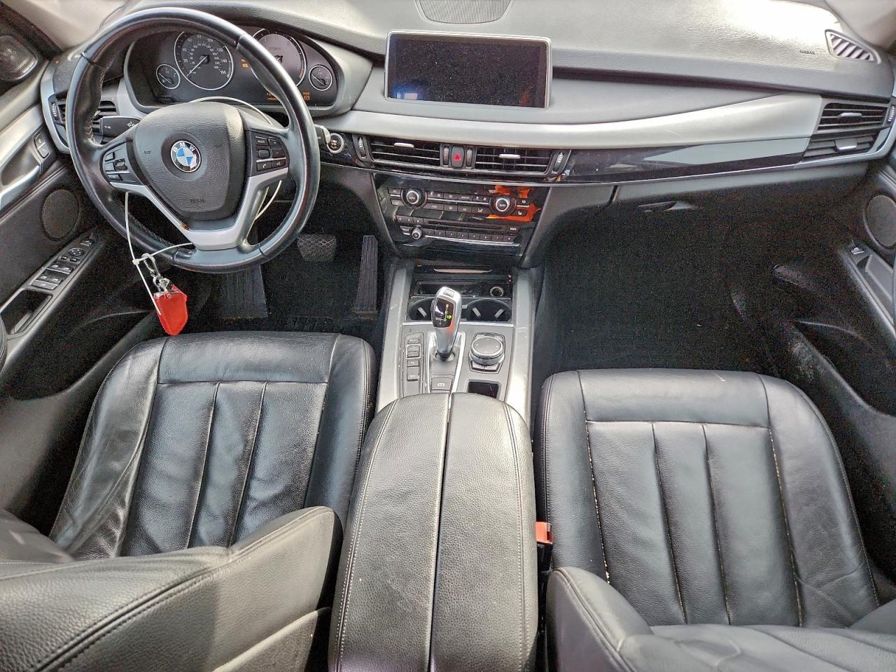 2015 BMW X5 XDRIVE35I photo 8
