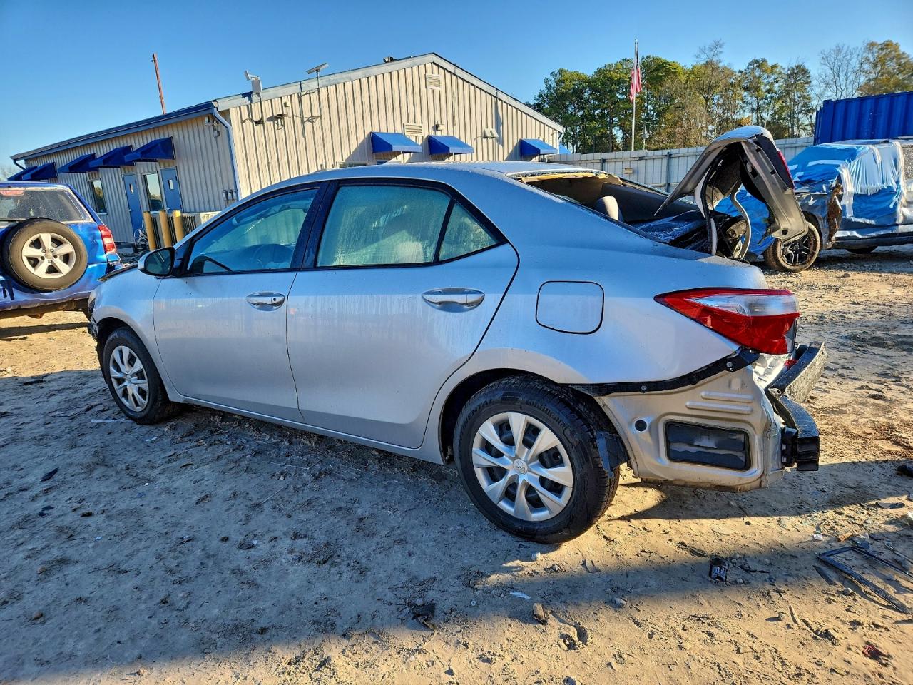 2014 TOYOTA COROLLA L photo 2