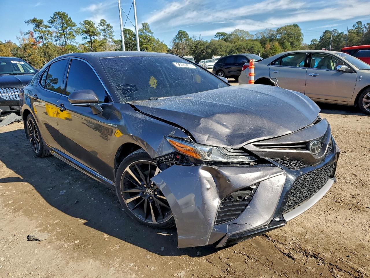 2018 TOYOTA CAMRY XSE photo 7