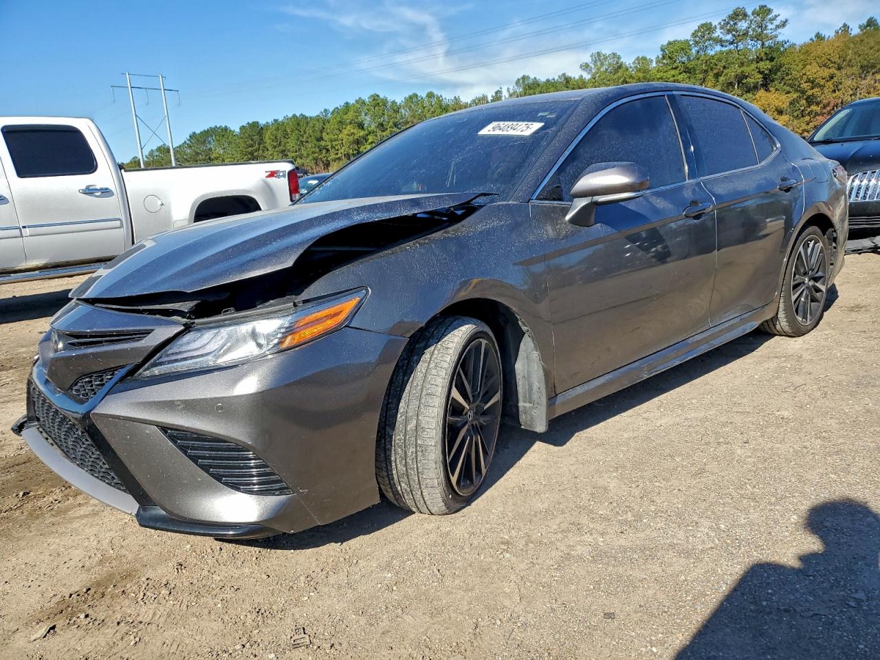 2018 TOYOTA CAMRY