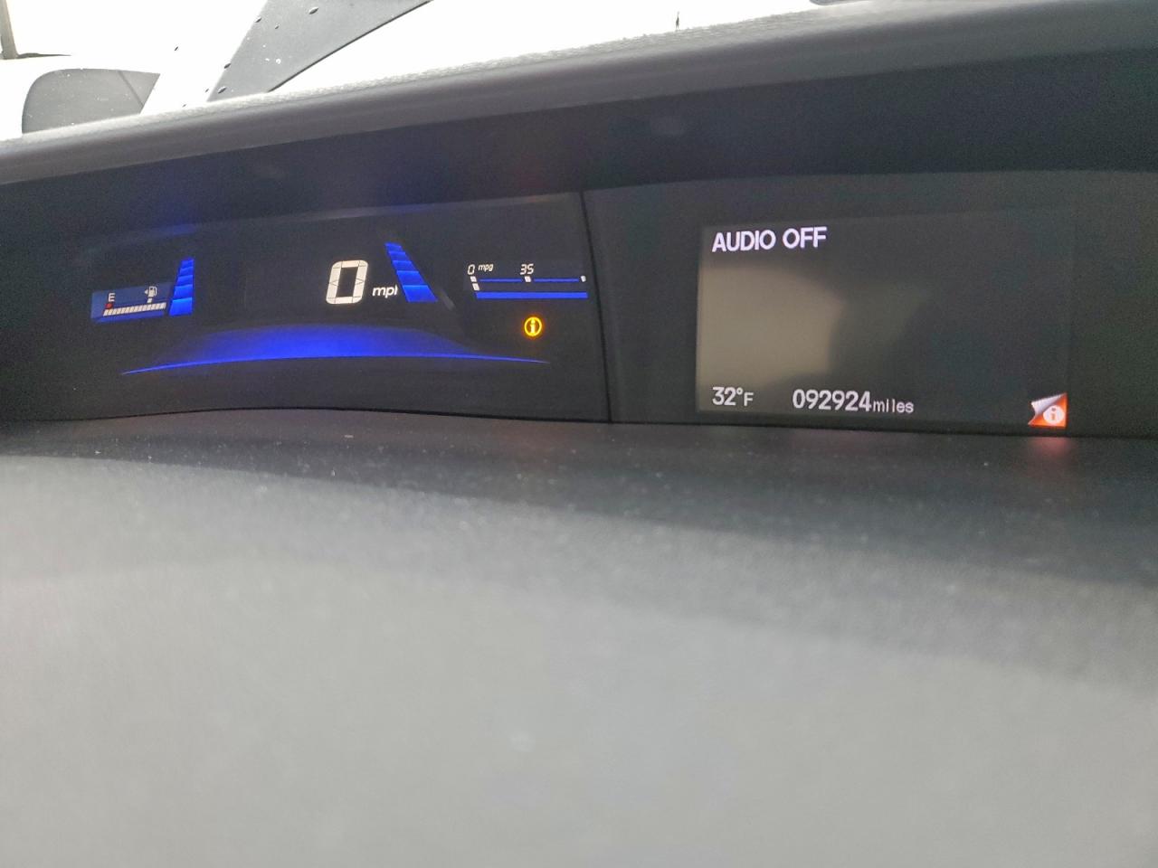 2013 HONDA CIVIC LX photo 9