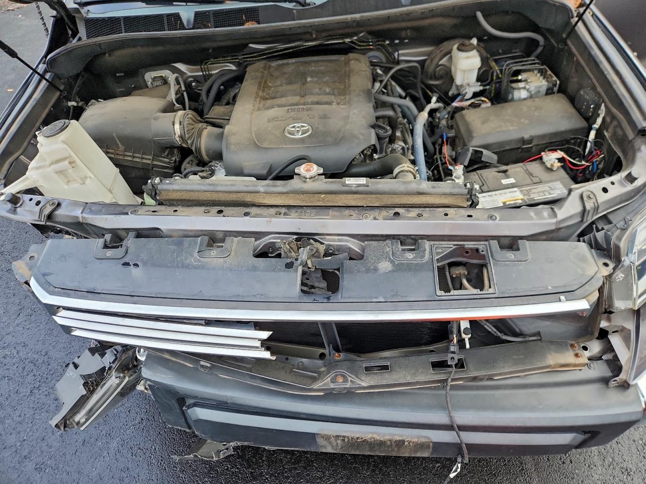 2018 TOYOTA TUNDRA CREWMAX LIMITED photo 11