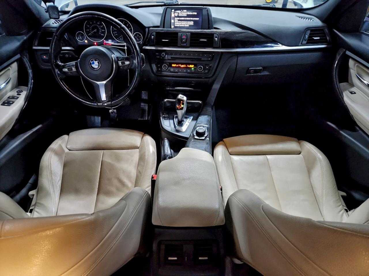 2015 BMW 320 I XDRIVE photo 15
